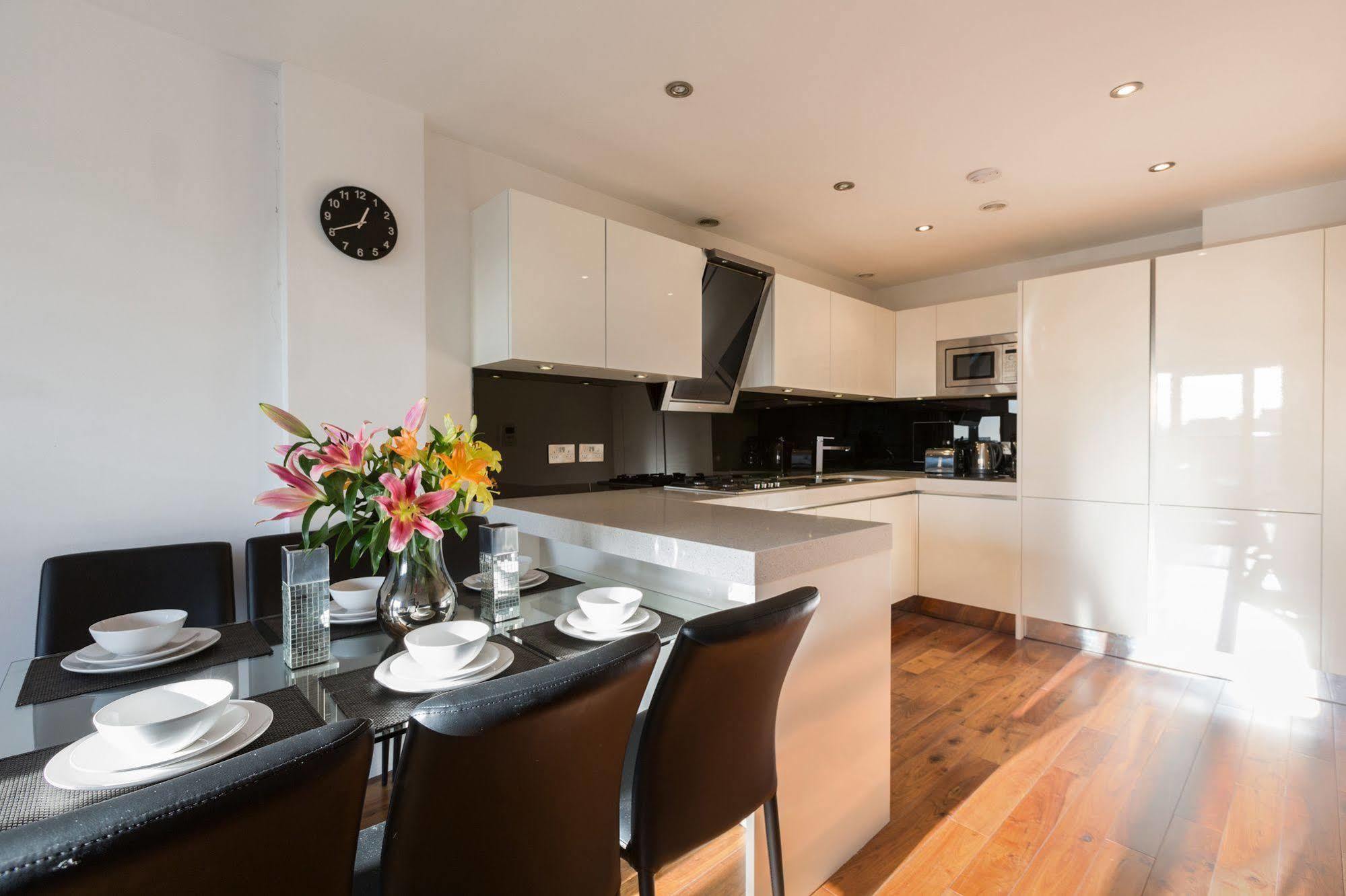 City Courtyard Apartments & Penthouse London Exterior photo